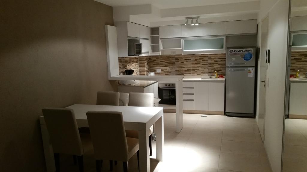 Voyage Recoleta Hostel Buenos Aires Bilik gambar